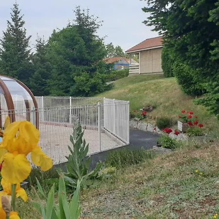 Les De La Margeride Motel