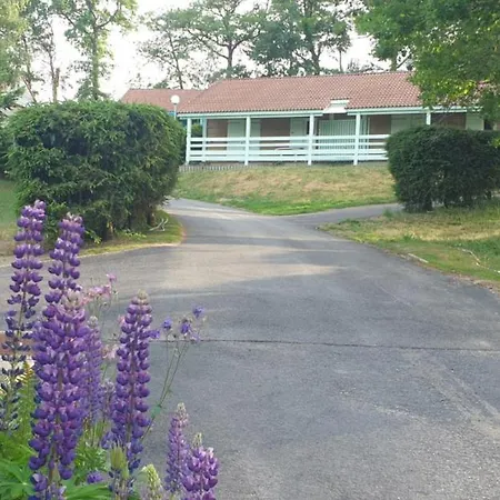 Les De La Margeride Motel Blavignac